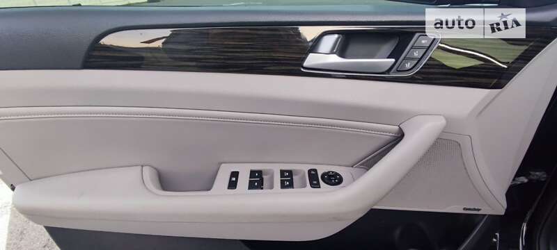 Седан Hyundai Sonata 2015 в Києві