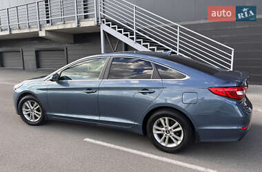 Седан Hyundai Sonata 2015 в 