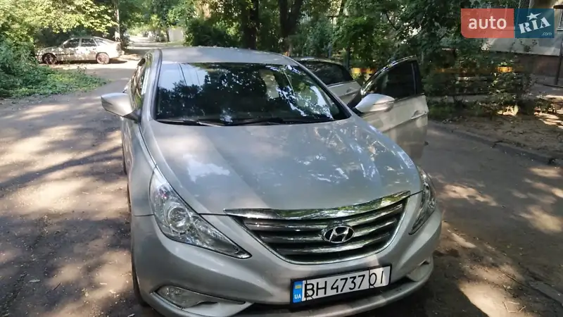 Hyundai Sonata