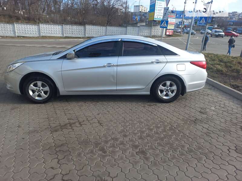 Седан Hyundai Sonata 2013 в Києві