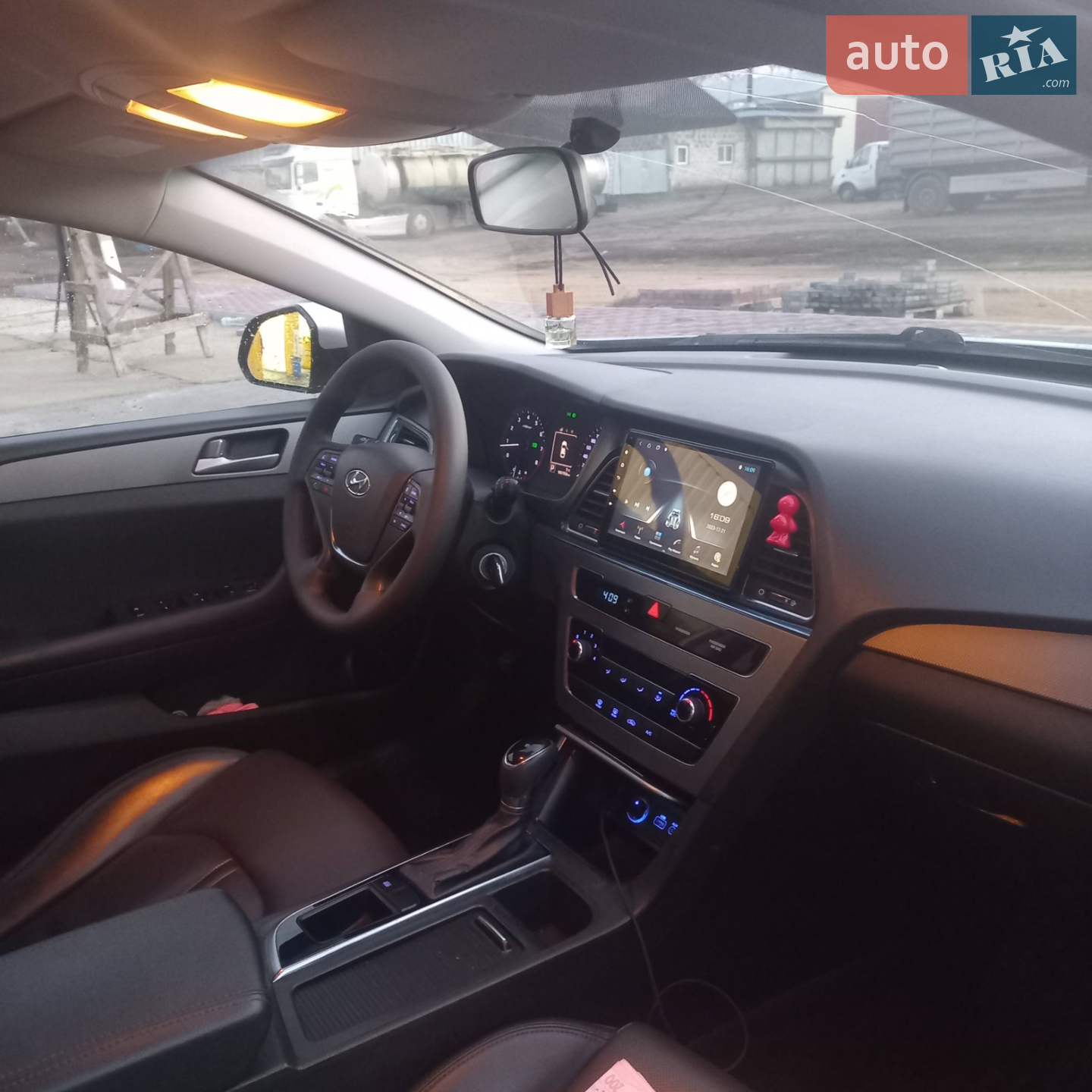2014 Hyundai Sonata - мініатюра 9
