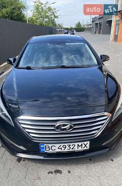 Седан Hyundai Sonata 2016 в Ужгороде