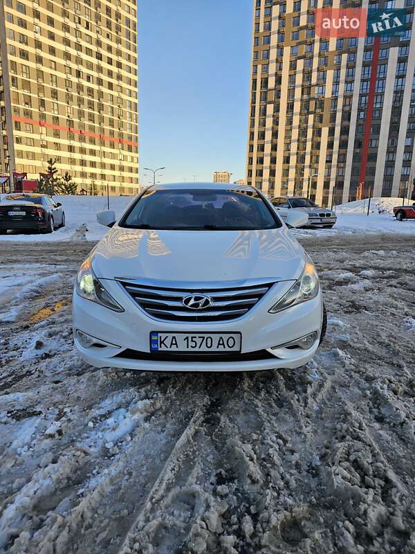 Седан Hyundai Sonata 2012 в Киеве