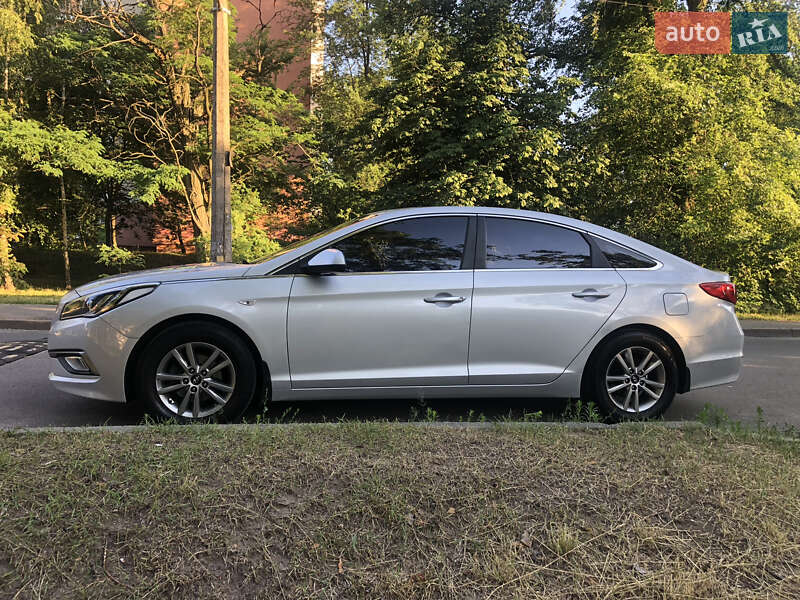 Седан Hyundai Sonata 2015 в Києві фото 3 Седан Hyundai Sonata 2015 в Києві