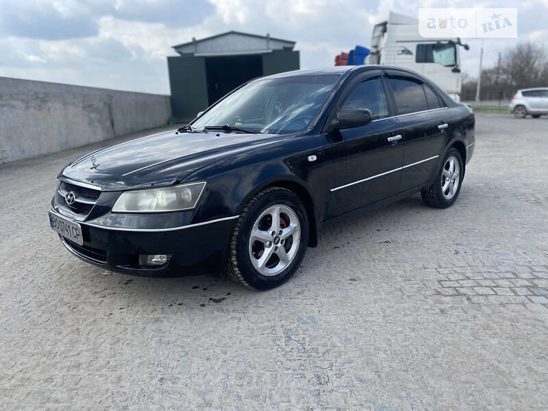 Седан Hyundai Sonata 2006 в Кременці