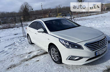 Седан Hyundai Sonata 2016 в Новой Водолаге