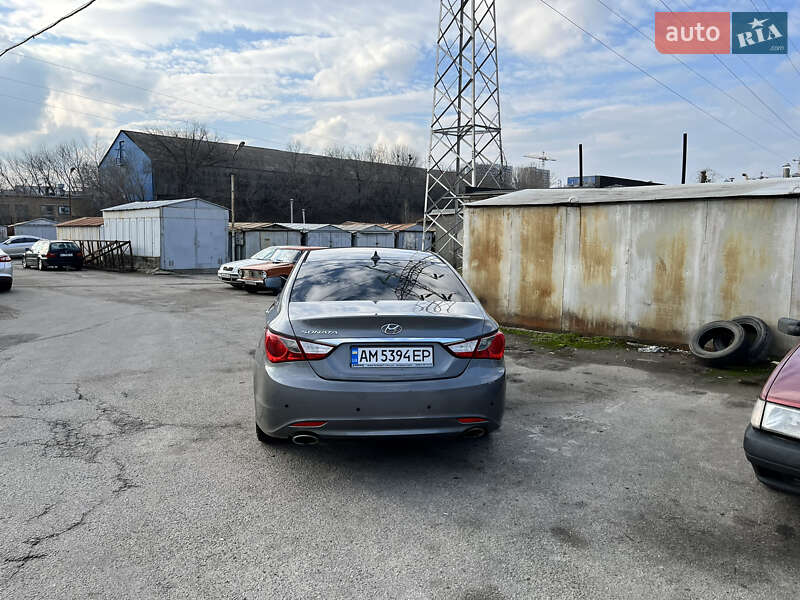 Седан Hyundai Sonata 2013 в Киеве фото 6 Седан Hyundai Sonata 2013 в Киеве
