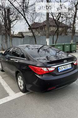 Седан Hyundai Sonata 2014 в Первомайске