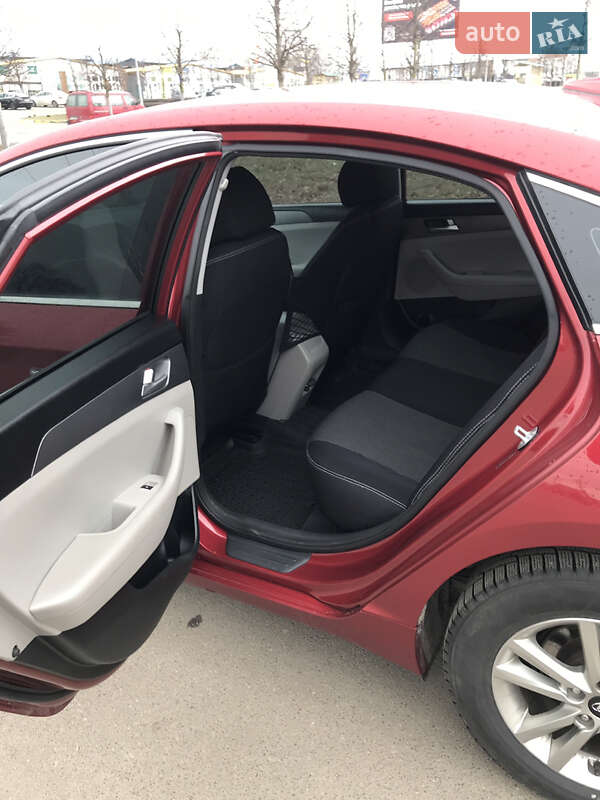 Седан Hyundai Sonata 2014 в Буче