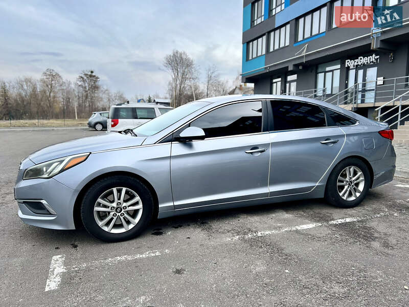 Седан Hyundai Sonata 2017 в Дубно