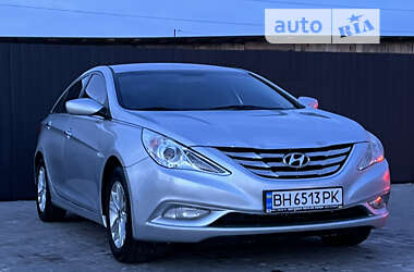 Седан Hyundai Sonata 2010 в 