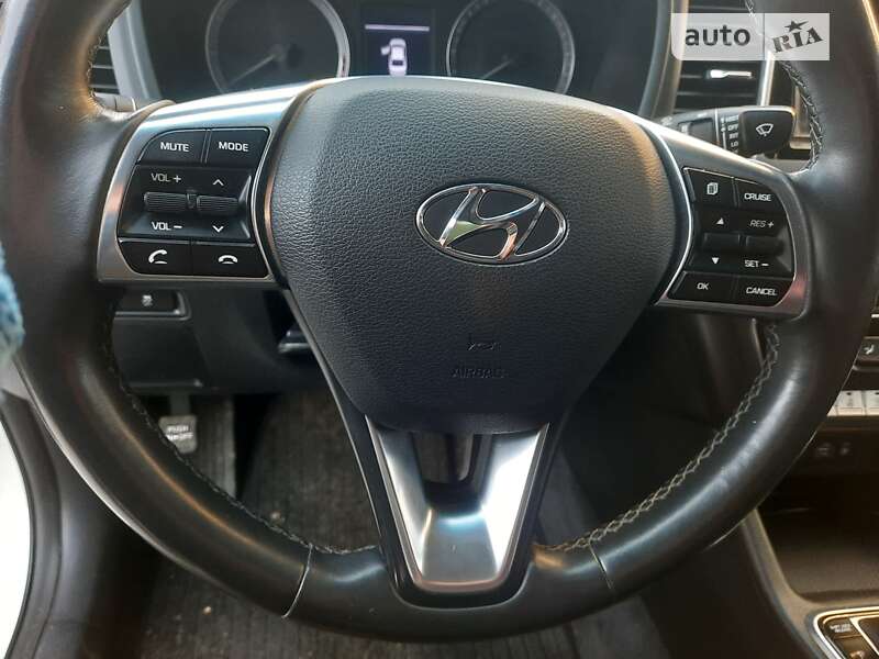 Седан Hyundai Sonata 2017 в Бердичеве