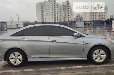 Седан Hyundai Sonata 2014 в Киеве