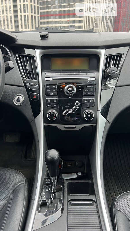 Седан Hyundai Sonata 2010 в Киеве фото 22 Седан Hyundai Sonata 2010 в Киеве