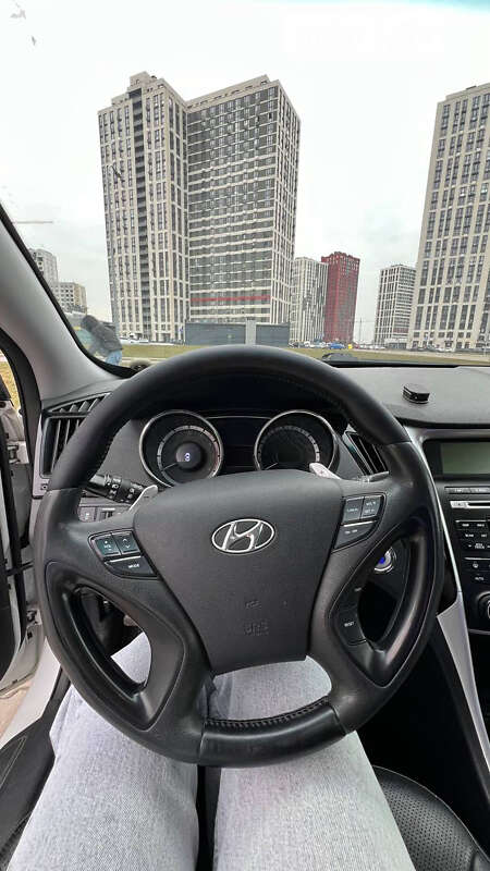 Седан Hyundai Sonata 2010 в Киеве фото 34 Седан Hyundai Sonata 2010 в Киеве