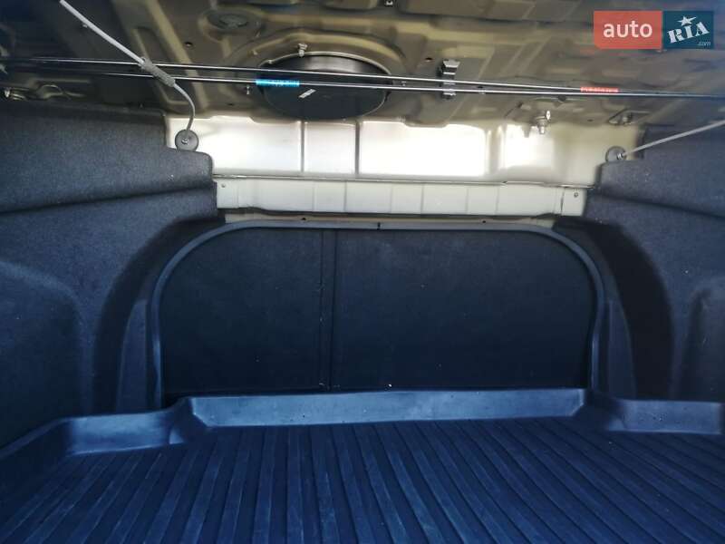 Седан Hyundai Sonata 2014 в Запорожье фото 20 Седан Hyundai Sonata 2014 в Запорожье