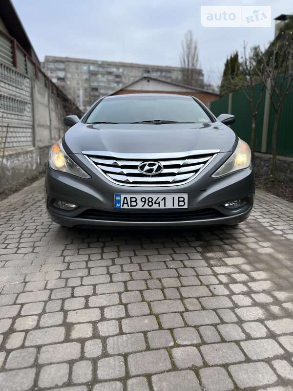 Седан Hyundai Sonata 2012 в Виннице