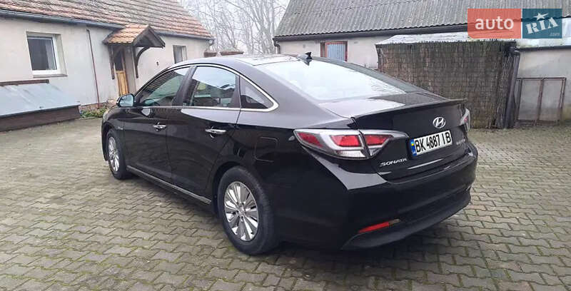 Седан Hyundai Sonata 2017 в Києві