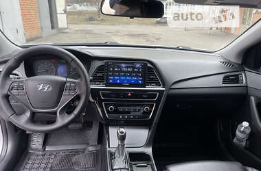 Седан Hyundai Sonata 2016 в Полтаве