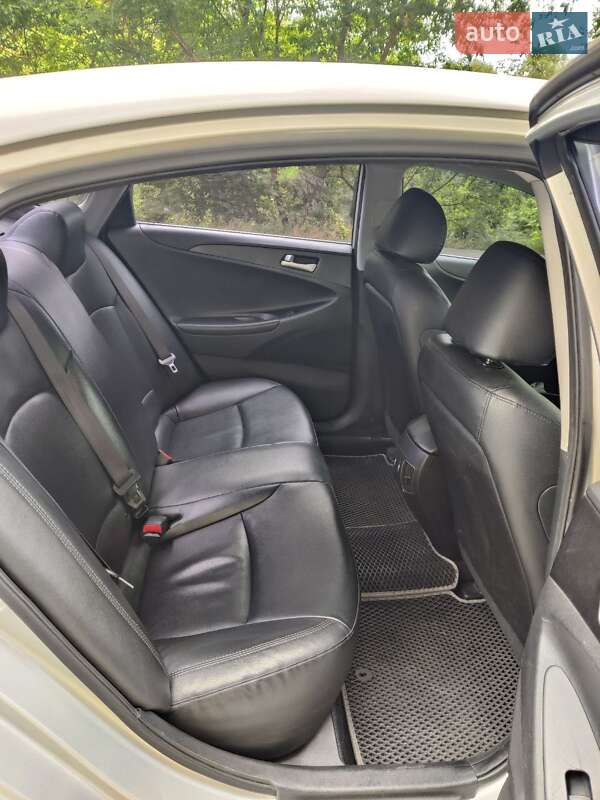 Седан Hyundai Sonata 2014 в Києві