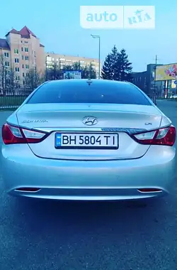 Hyundai Sonata 2013