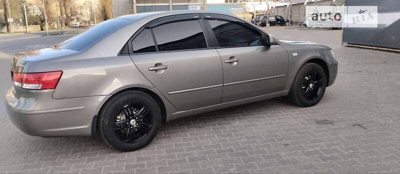 Седан Hyundai Sonata 2008 в Хмельницькому