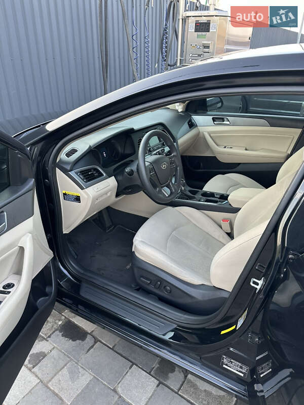 Седан Hyundai Sonata 2015 в Полтаве
