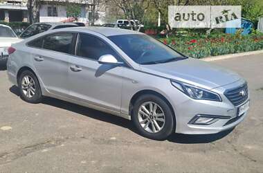 Седан Hyundai Sonata 2014 в Черноморске