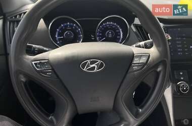 Седан Hyundai Sonata 2012 в 