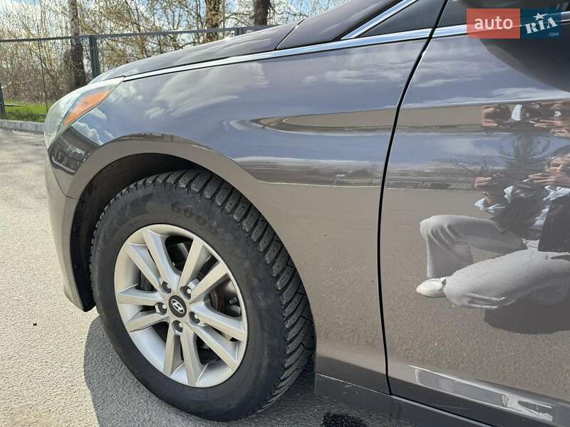 Седан Hyundai Sonata 2015 в Лубнах