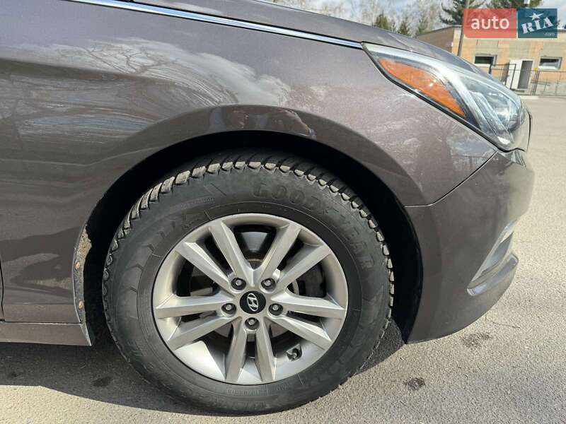 Седан Hyundai Sonata 2015 в Лубнах