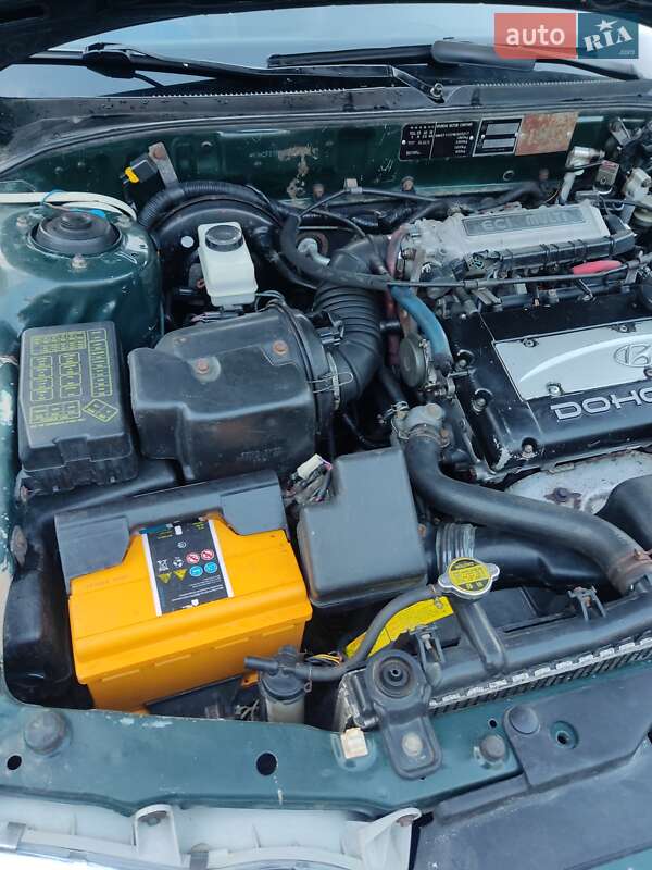 Седан Hyundai Sonata 1998 в Кременчуці