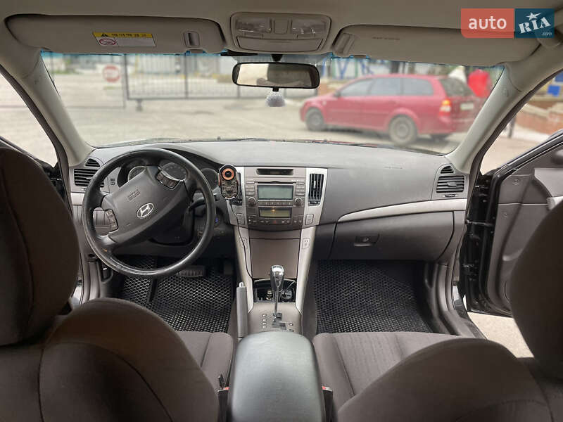 Седан Hyundai Sonata 2008 в Славянске