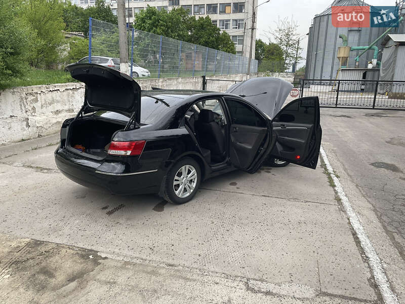 Седан Hyundai Sonata 2008 в Славянске