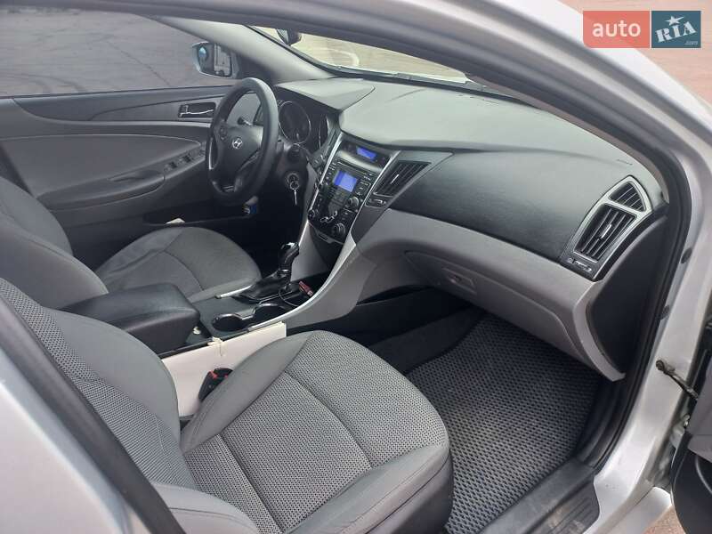 Седан Hyundai Sonata 2012 в Николаеве