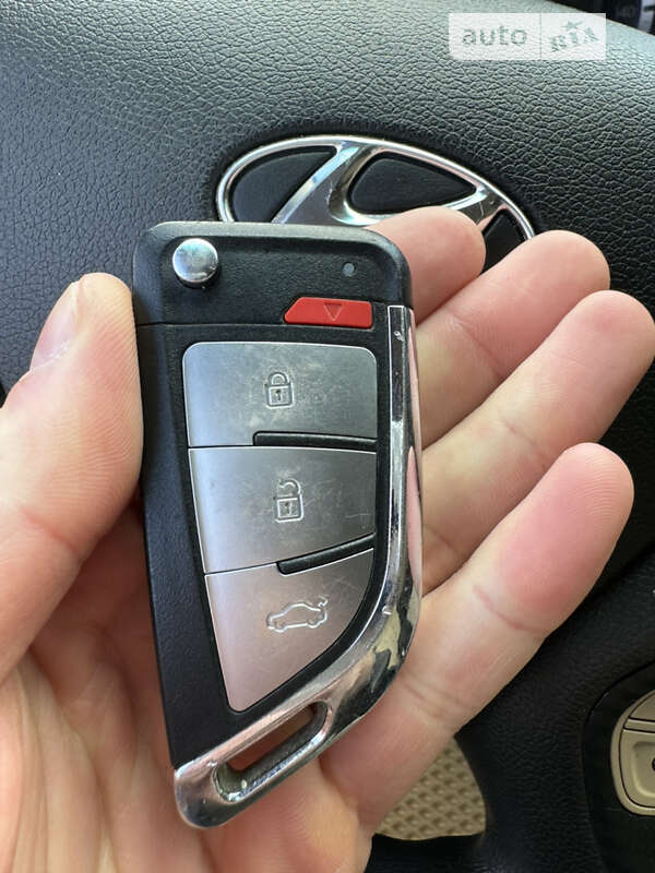 Седан Hyundai Sonata 2014 в Ірпені