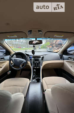 Седан Hyundai Sonata 2014 в Ирпене