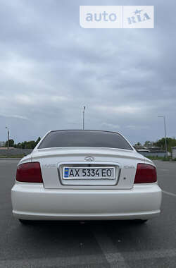 Седан Hyundai Sonata 2004 в Харькове