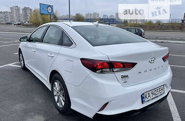 Седан Hyundai Sonata 2017 в Ровно