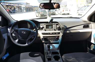 Седан Hyundai Sonata 2015 в Прилуках