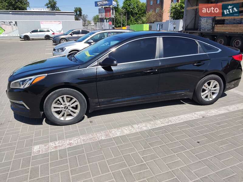 Седан Hyundai Sonata 2015 в Киеве