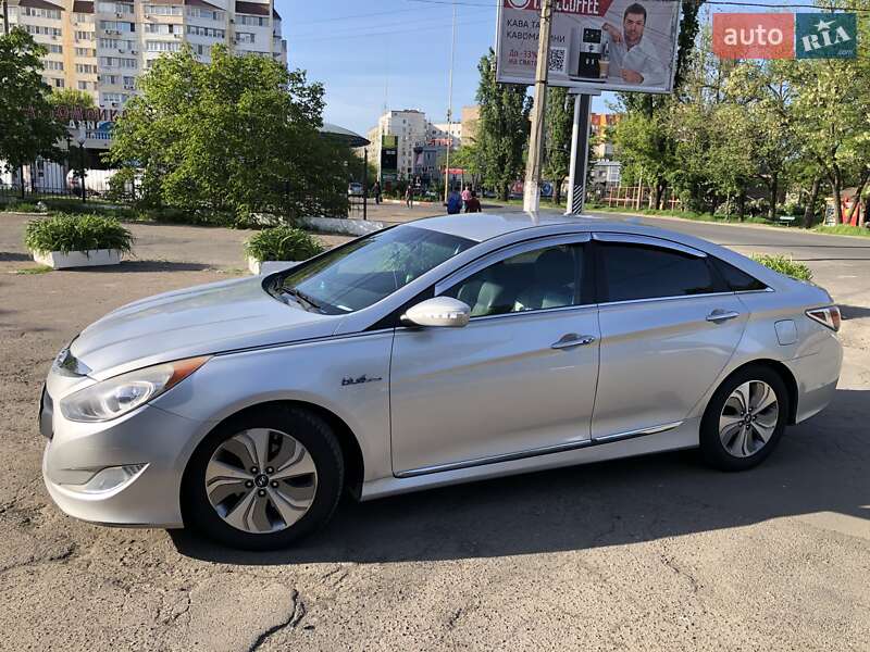 Седан Hyundai Sonata 2013 в Одесі