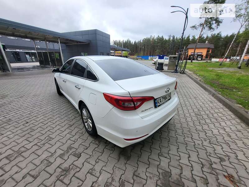 Седан Hyundai Sonata 2016 в Киеве