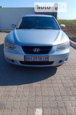 Седан Hyundai Sonata 2007 в Черноморске