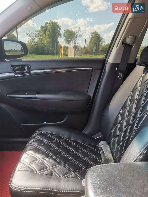 Седан Hyundai Sonata 2008 в Києві