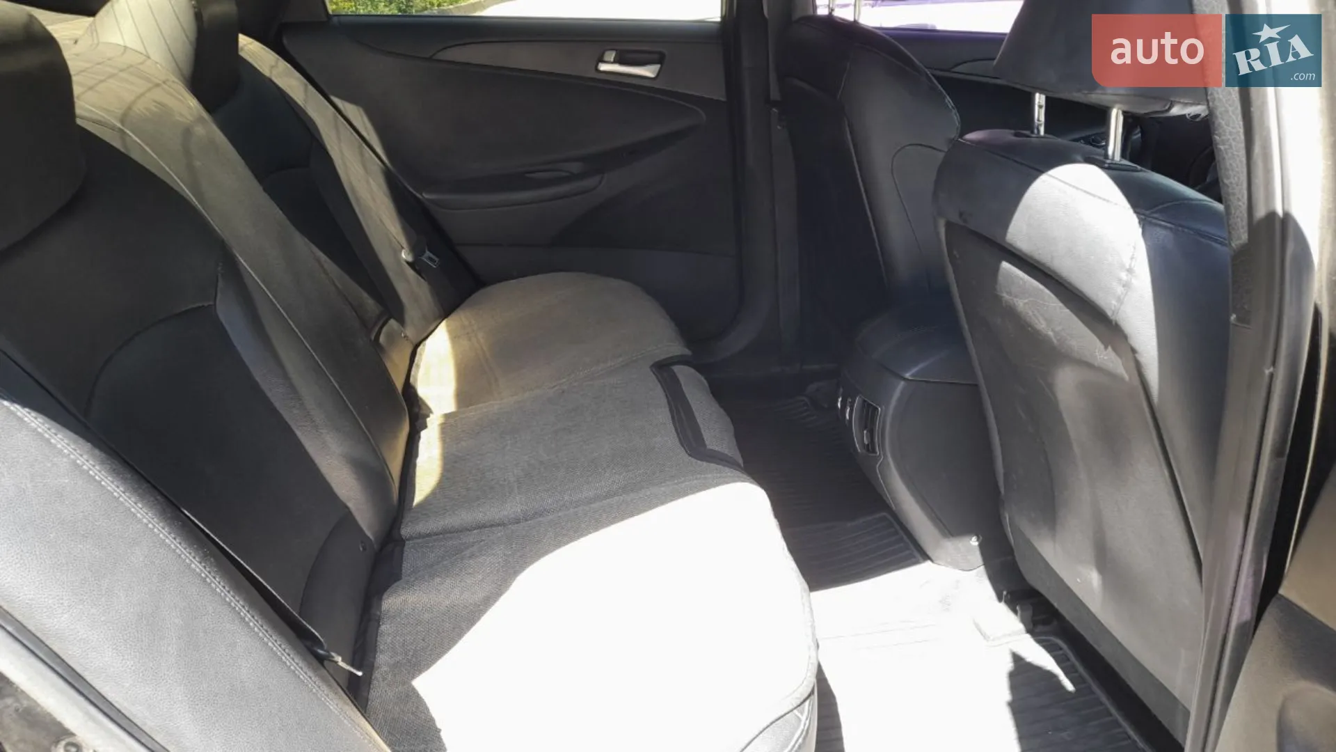 2012 Hyundai Sonata - мініатюра 15