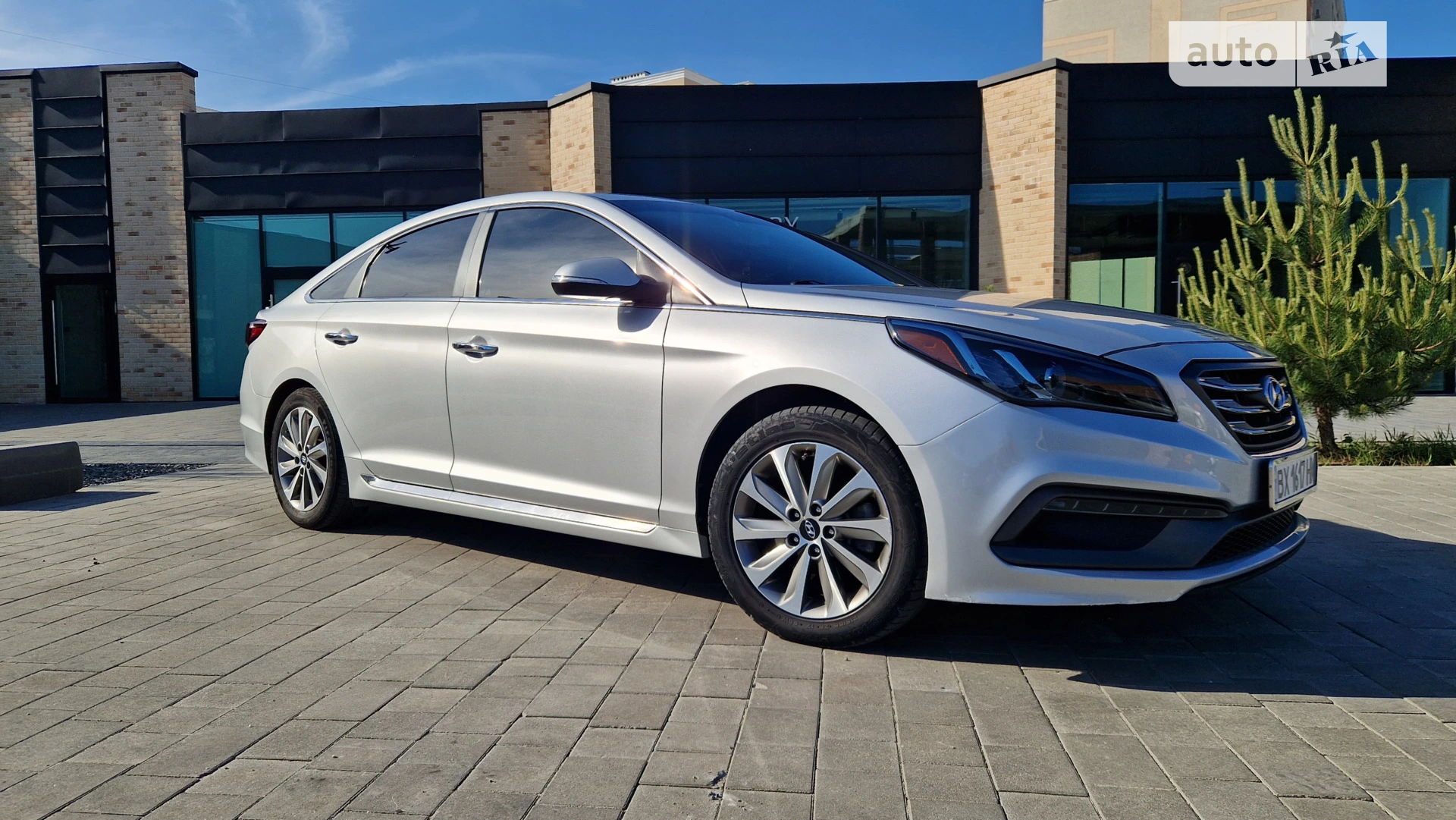 2014 Hyundai Sonata - мініатюра 12