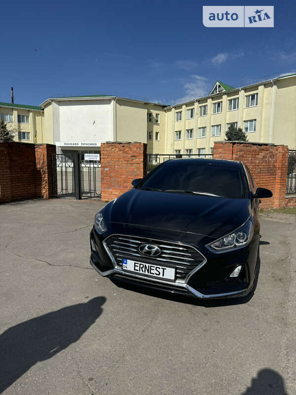 Седан Hyundai Sonata 2019 в Новомосковске