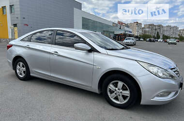 Седан Hyundai Sonata 2010 в Запорожье