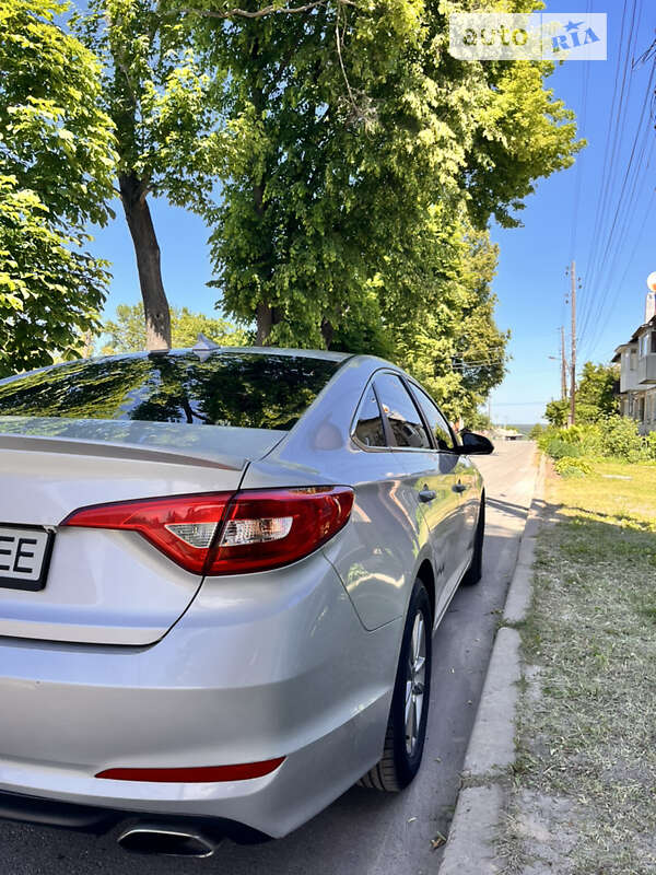 Седан Hyundai Sonata 2014 в Новгород-Северском